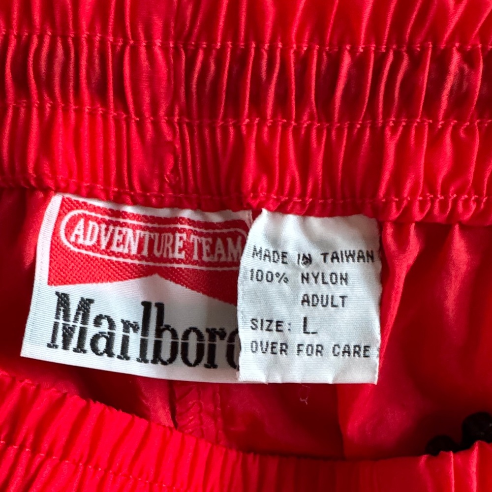 Marlboro Bright Red Wind Pants Large - Picture 3 of 6